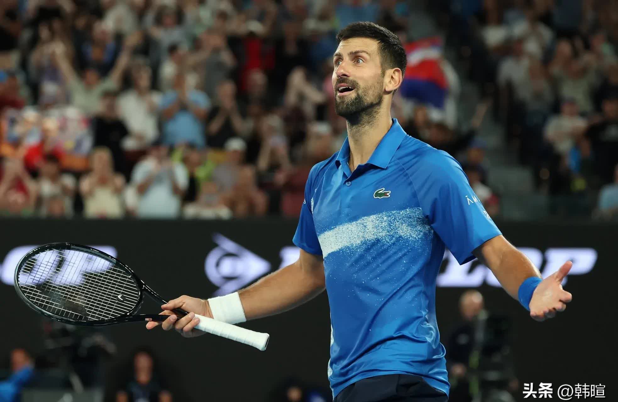 德约科维奇回归赛场，惊险取胜首场状态亮眼，塞尔维亚队观众沸腾！