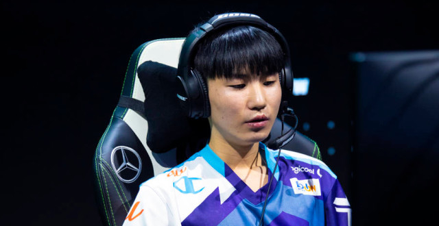 JackeyLove爆冷击败TL，出色防守引爆全场！